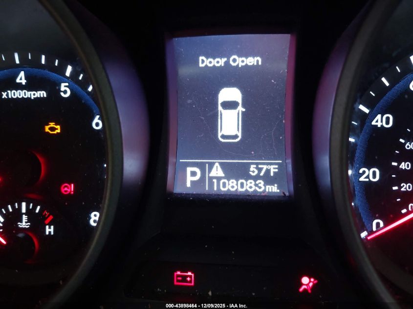 2015 Hyundai Santa Fe Sport 2.4L VIN: 5XYZU3LB7FG243415 Lot: 43898464