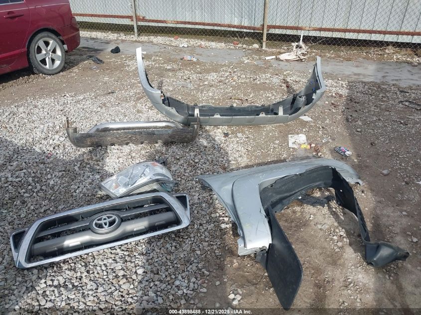 2010 Toyota Tacoma Base V6 VIN: 5TEUU4EN1AZ684060 Lot: 43898488