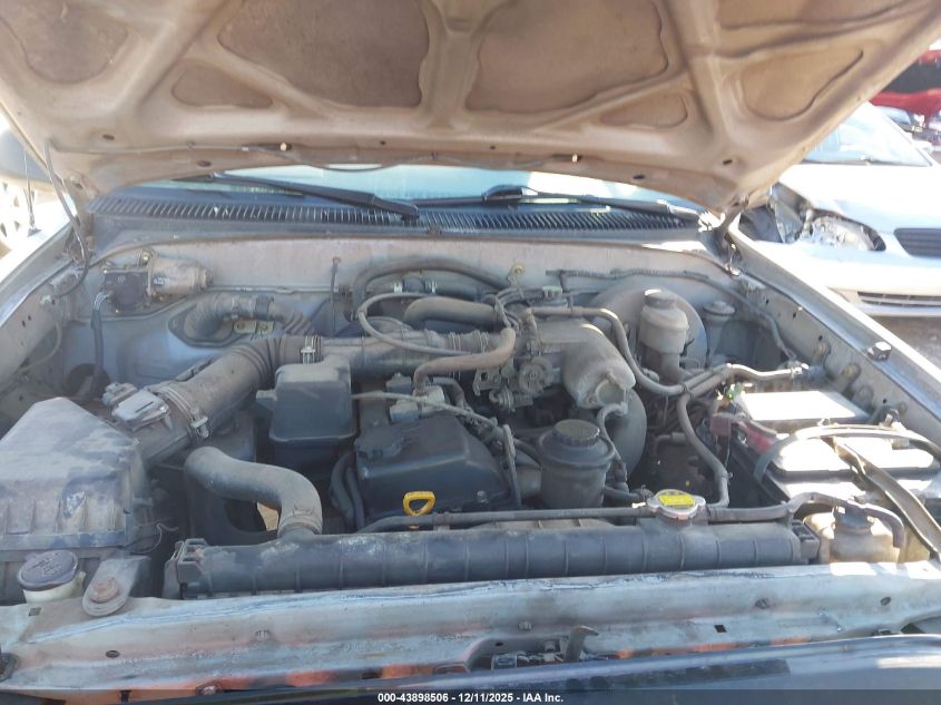 2002 Toyota Tacoma VIN: 5TEPM62NX2Z083065 Lot: 43898506