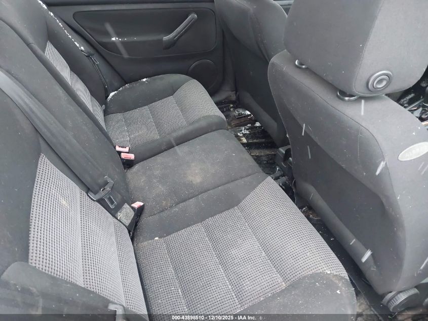 2003 Volkswagen Golf Gls 2.0L VIN: 9BWGK61J934079593 Lot: 43898510