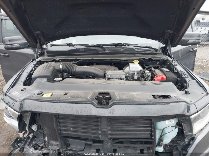 2024 Ram 1500 Laramie 4X4 6'4 Box VIN: 1C6SRFRT3RN170701 Lot: 43898511