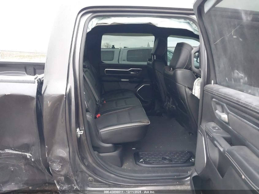 2024 Ram 1500 Laramie 4X4 6'4 Box VIN: 1C6SRFRT3RN170701 Lot: 43898511