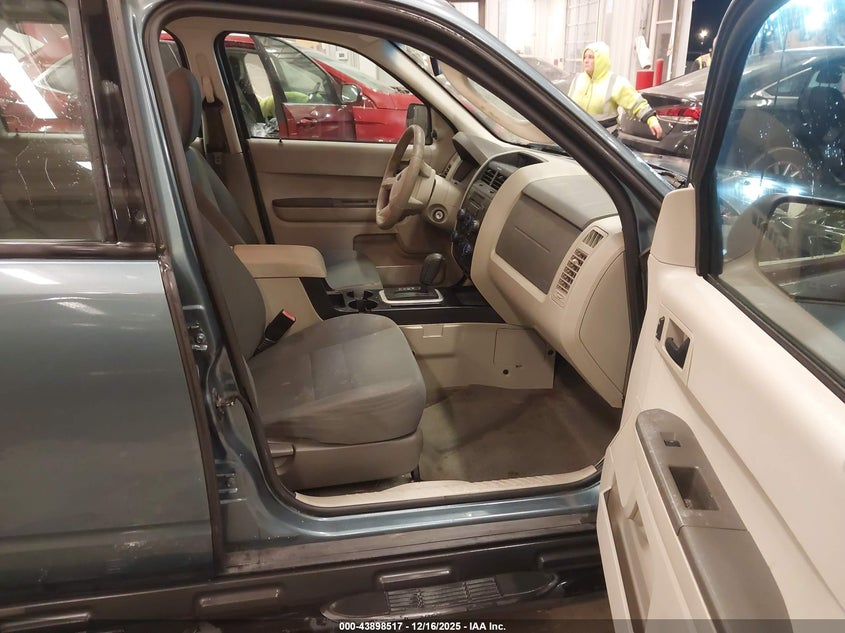 2011 Ford Escape Xls