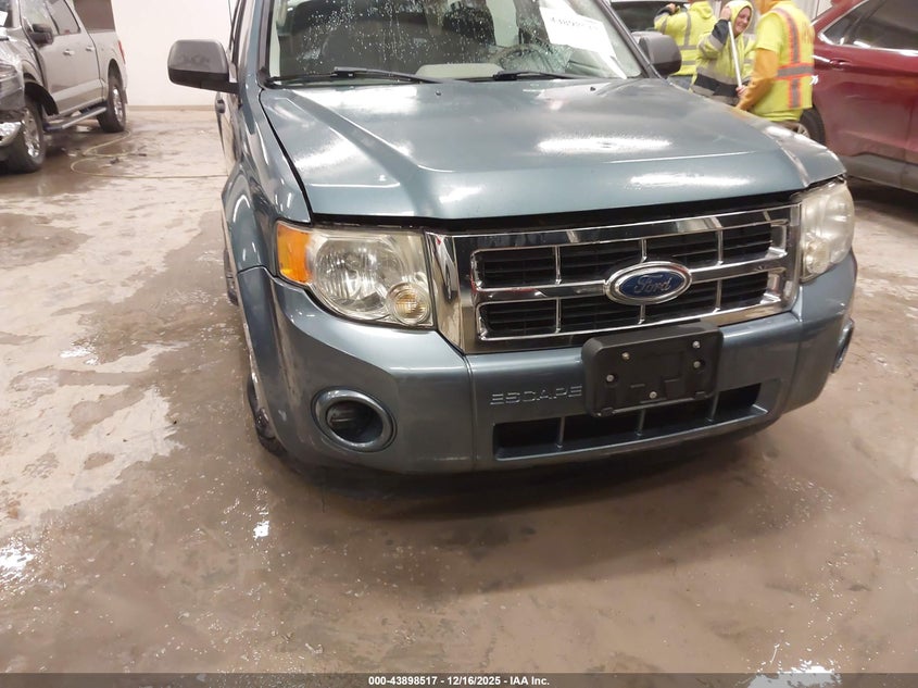 2011 Ford Escape Xls VIN: 1FMCU0C76BKB32743 Lot: 43898517