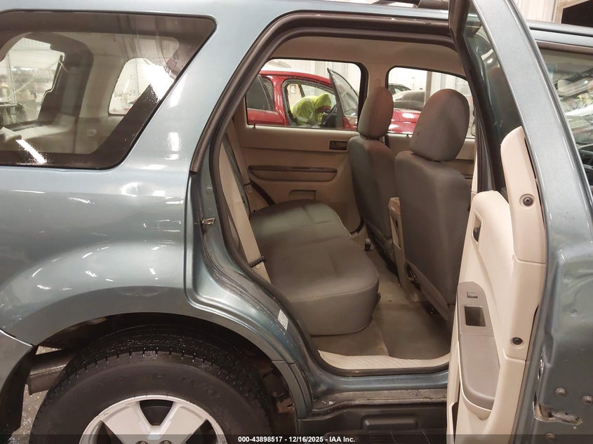 2011 Ford Escape Xls VIN: 1FMCU0C76BKB32743 Lot: 43898517