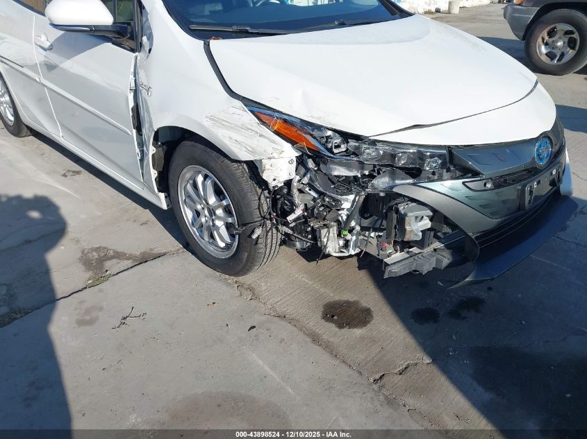 2017 Toyota Prius Prime Advanced VIN: JTDKARFP4H3050991 Lot: 43898524