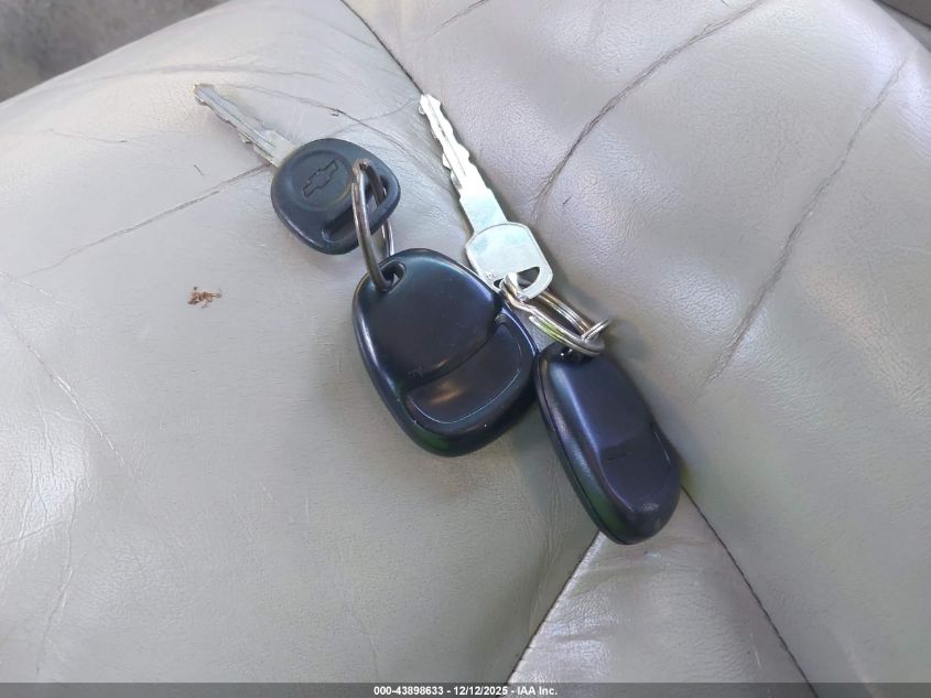 2003 Chevrolet Tahoe Lt VIN: 1GNEC13Z83R189162 Lot: 43898633