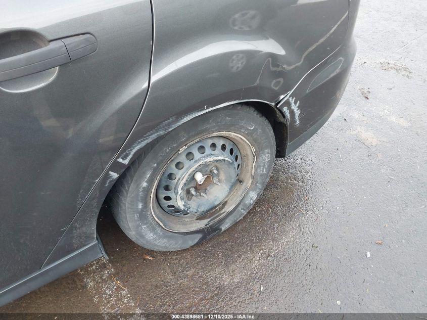 2016 Ford Focus S VIN: 1FADP3E23GL226329 Lot: 43898681