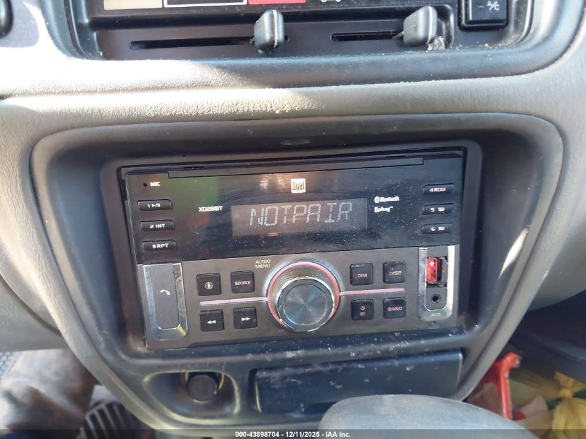 2002 Chevrolet Tracker Zr2 VIN: 2CNBJ78C426907109 Lot: 43898704