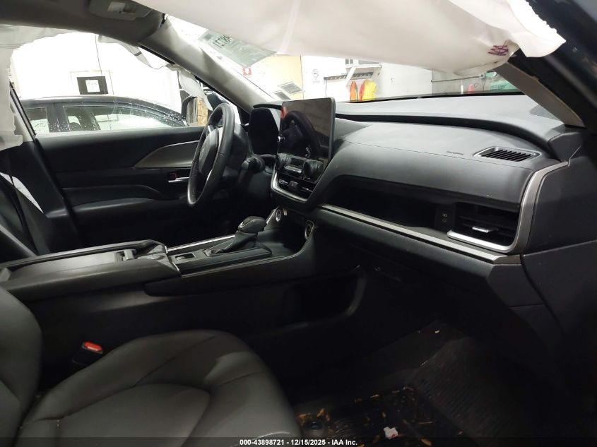 2024 Toyota Highlander - 5TDAAAB52RS006327