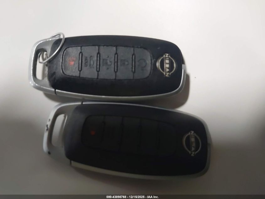 2023 Nissan Versa 1.6 Sr Xtronic Cvt VIN: 3N1CN8FV2PL861261 Lot: 43898768