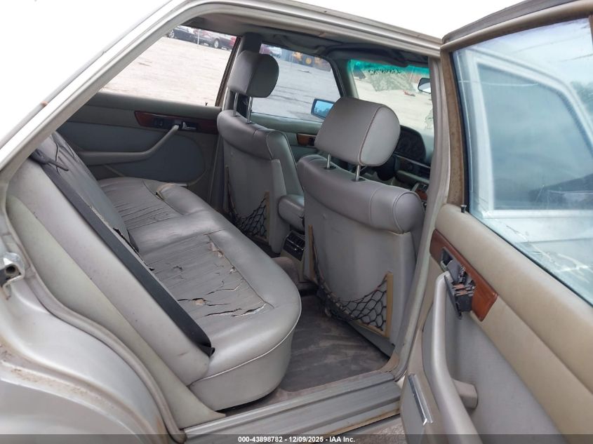 1986 Mercedes-Benz 300 Sdl VIN: WDBCB25D6GA242275 Lot: 43898782