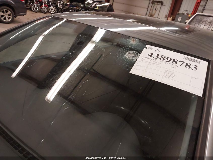 2013 Volkswagen Golf 2.0L Tdi 4-Door VIN: WVWNM7AJ6DW126179 Lot: 43898783