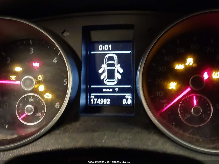 2013 Volkswagen Golf 2.0L Tdi 4-Door VIN: WVWNM7AJ6DW126179 Lot: 43898783