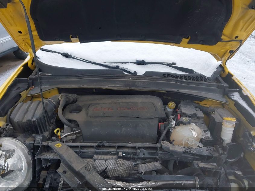 2015 Jeep Renegade Trailhawk VIN: ZACCJBCTXFPB93871 Lot: 43898805