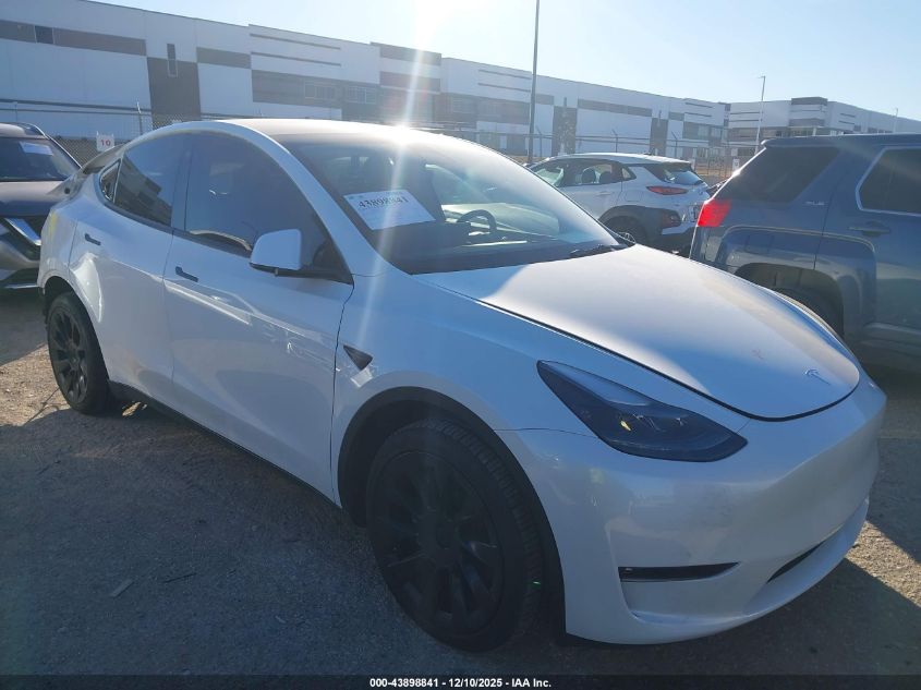 TESLA MODEL Y AWD/LONG RANGE DUAL MOTOR ALL-WHEEL DRIVE