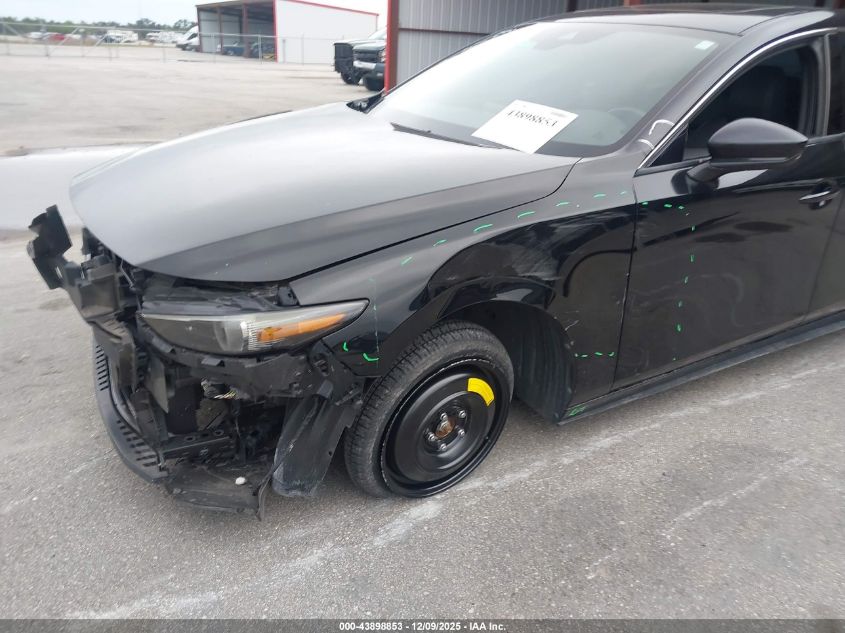 2021 Mazda Mazda3 Premium VIN: 3MZBPADL5MM204145 Lot: 43898853