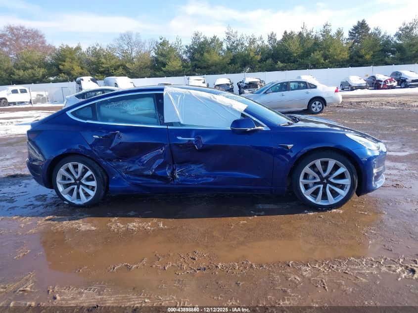 2018 Tesla Model 3 Long Range/Mid Range VIN: 5YJ3E1EA7JF124999 Lot: 43898860