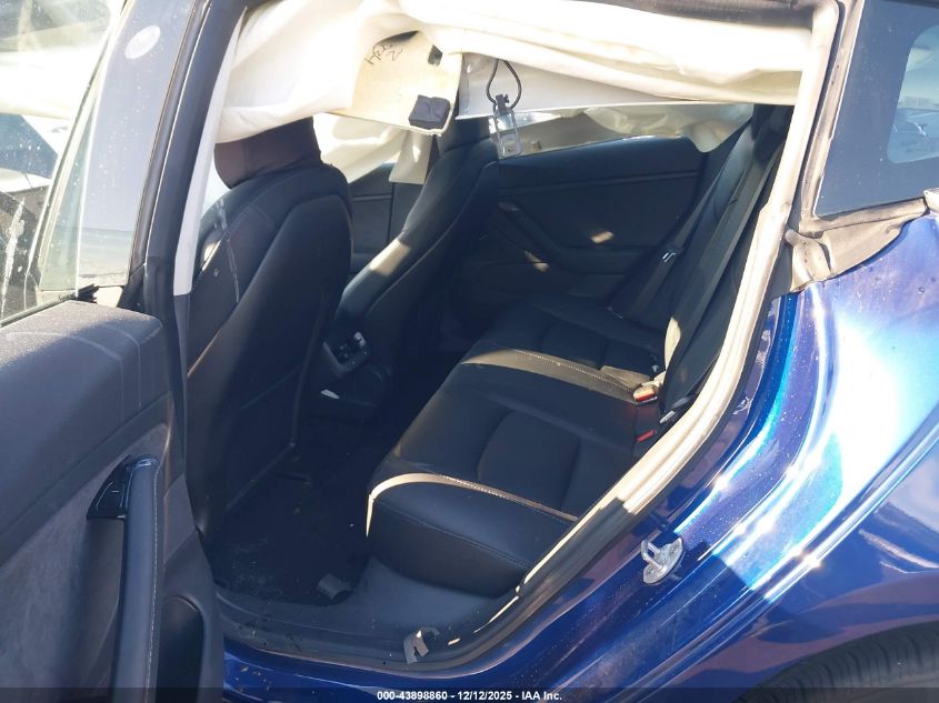 2018 Tesla Model 3 Long Range/Mid Range VIN: 5YJ3E1EA7JF124999 Lot: 43898860