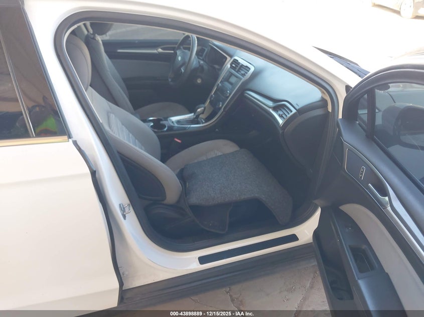 3FA6P0G72GR345300 2016 FORD FUSION photo no. 5