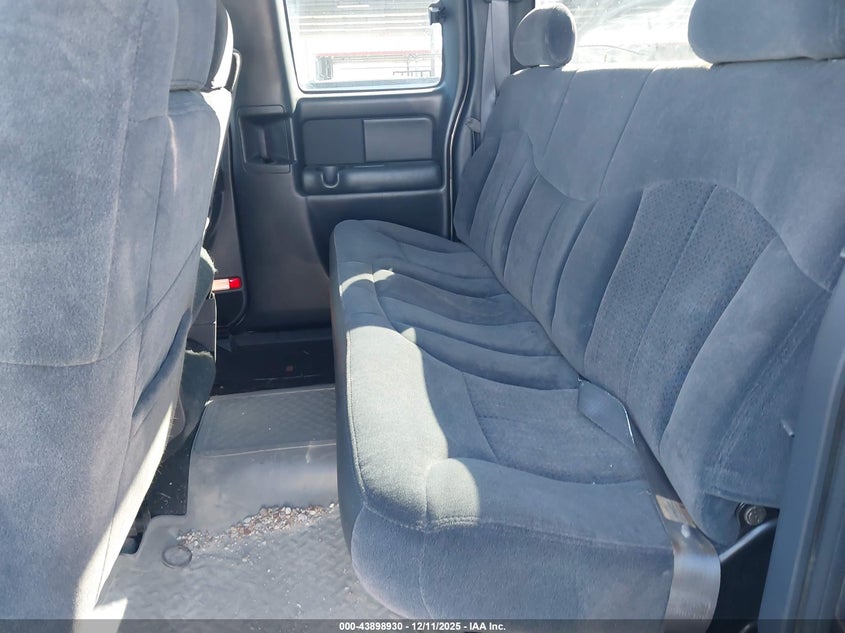 2GTEB19T1Y1361690 2000   photo no. 6
