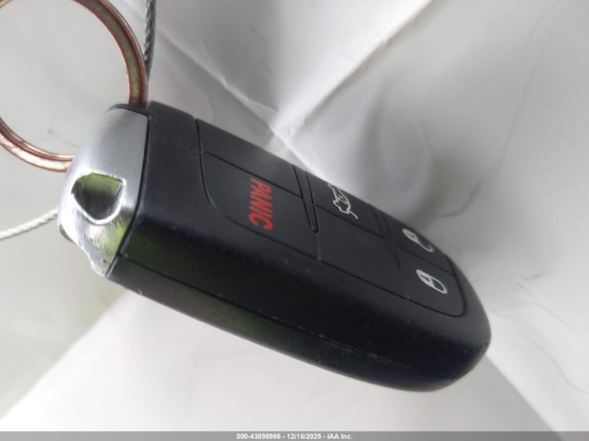 2015 Chrysler 200 Limited VIN: 1C3CCCAB1FN662854 Lot: 43898966