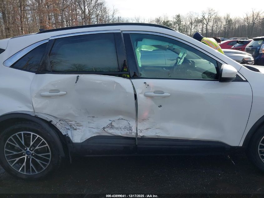 2021 Ford Escape Sel Plug-In Hybrid VIN: 1FMCU0KZ1MUA67505 Lot: 43899041