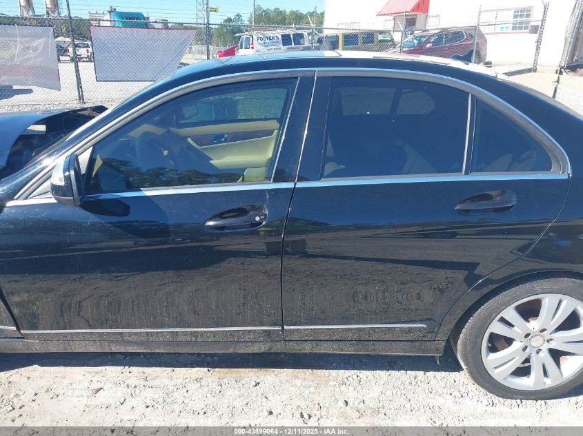 2008 Mercedes-Benz C 300 Luxury 4Matic/Sport 4Matic VIN: WDDGF81X48F113486 Lot: 43899064