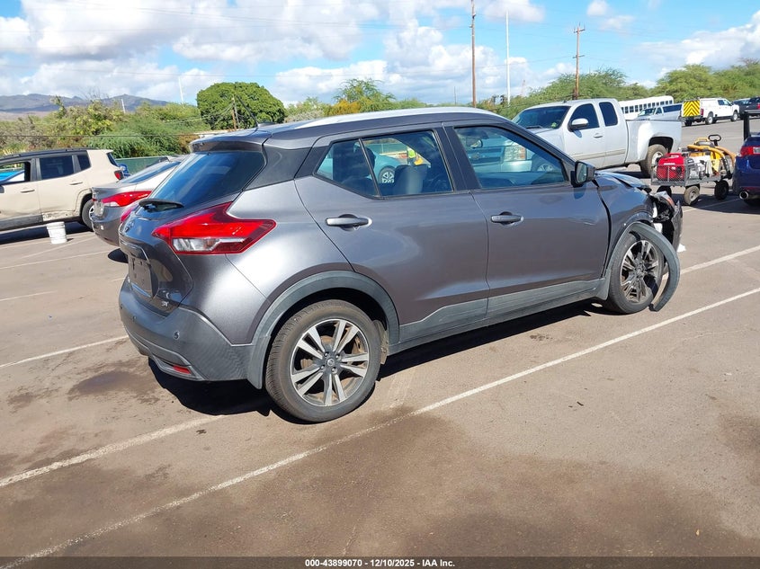 2020 Nissan Kicks Sv Xtronic Cvt