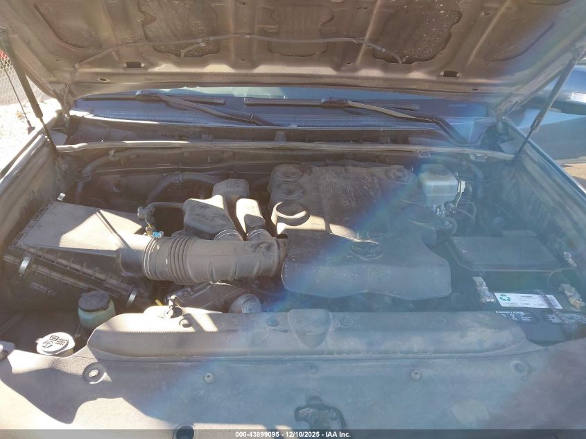 2011 Toyota 4Runner Sr5 V6 VIN: JTEBU5JR4B5033852 Lot: 43899095