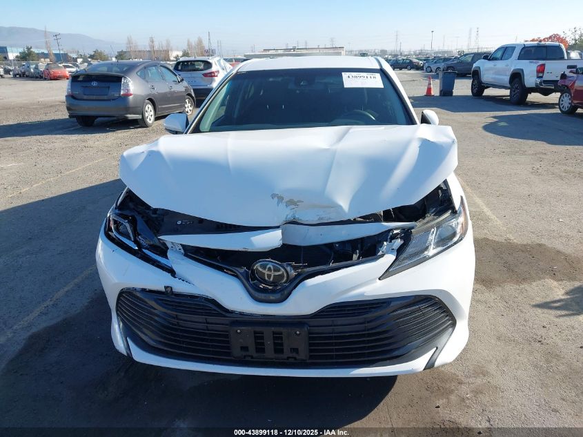 2018 Toyota Camry Le VIN: JTNB11HK1J3044487 Lot: 43899118