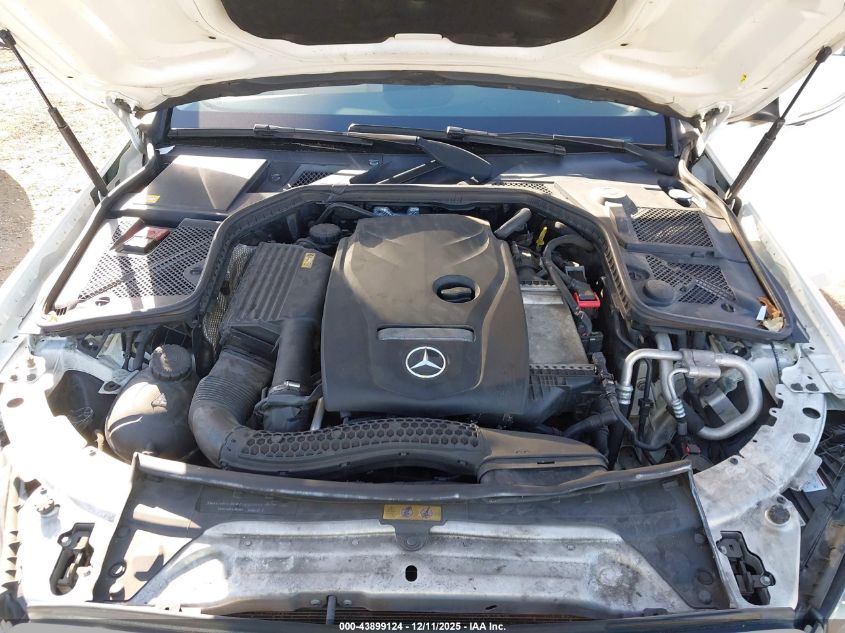 2015 Mercedes-Benz C 300 4Matic VIN: 55SWF4KB1FU039770 Lot: 43899124