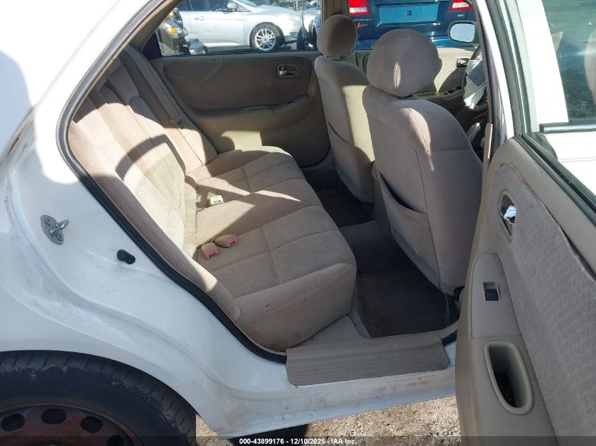 2001 Mazda 626 Es/Lx VIN: 1YVGF22C015213836 Lot: 43899176