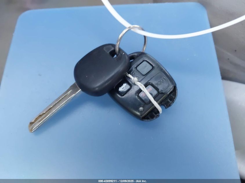 2002 Lexus Es 300 VIN: JTHBF30GX20075778 Lot: 43899211