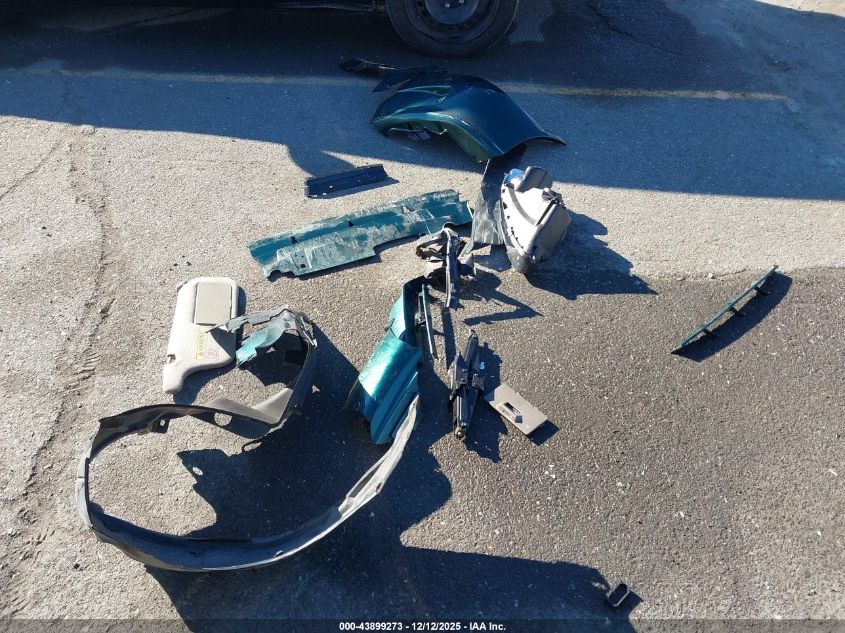 1999 Honda Civic Ex VIN: 2HGEJ8648XH525522 Lot: 43899273