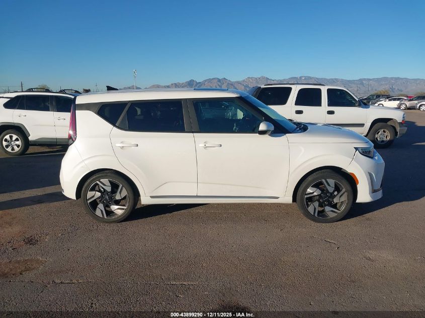 2023 Kia Soul Gt-Line VIN: KNDJ53AU6P7841833 Lot: 43899290