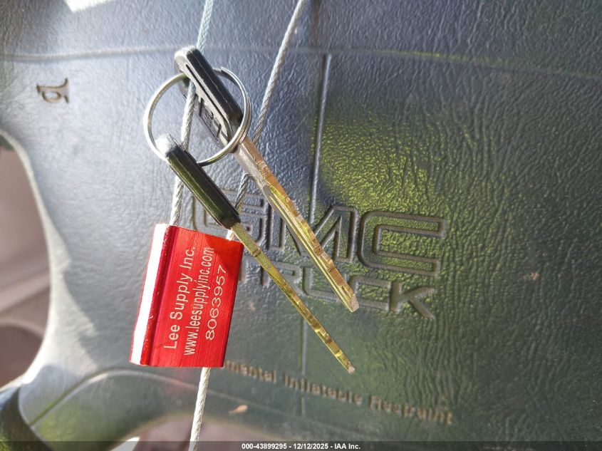 1996 GMC Sierra K1500 VIN: 2GTEK19RXT1508251 Lot: 43899295