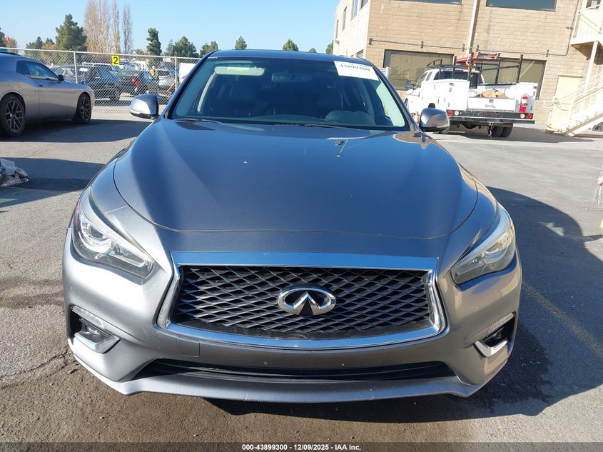 VIN JN1EV7AP2JM358029 2018 INFINITI Q50 3.0T LUXE