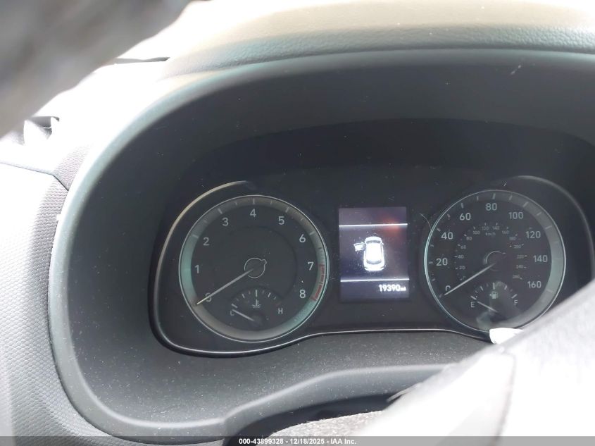 2019 Hyundai Kona Limited VIN: KM8K3CA51KU364107 Lot: 43899328