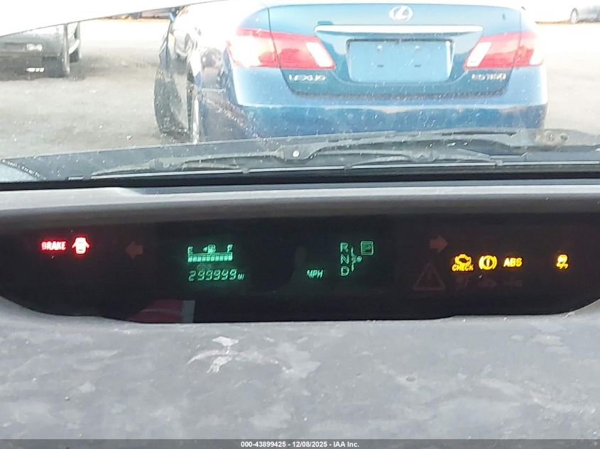 2004 Toyota Prius VIN: JTDKB20U540011759 Lot: 43899425