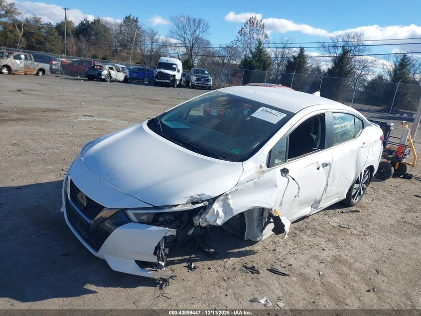 2021 Nissan Versa Sr Xtronic Cvt