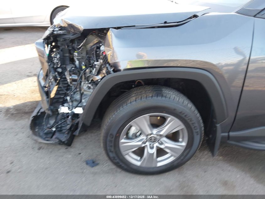 2025 Toyota Rav4 Xle VIN: 2T3W1RFV0SC341350 Lot: 43899452