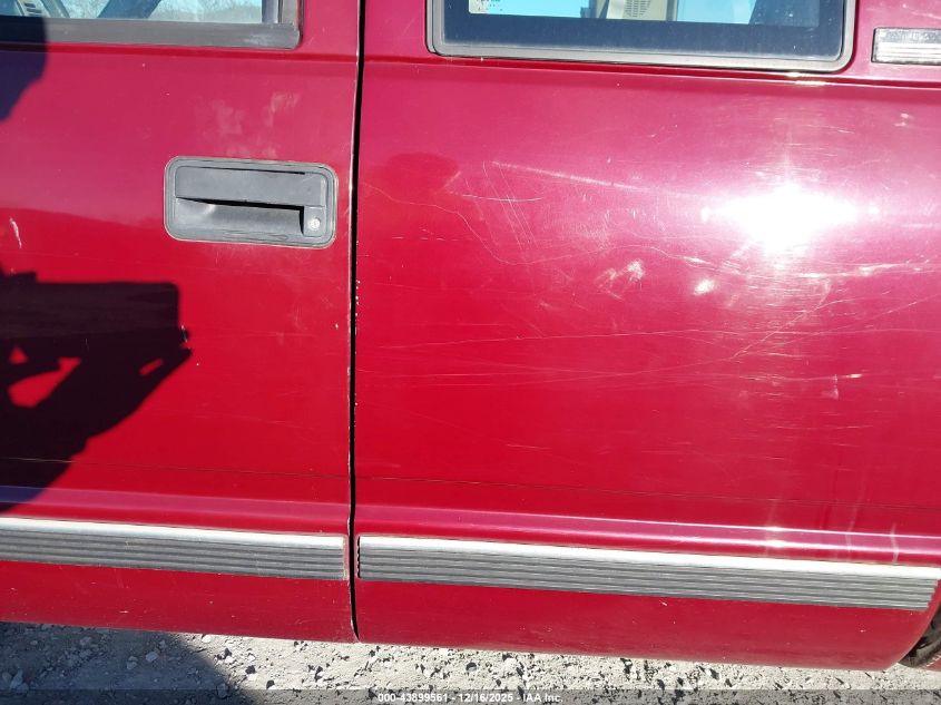 1996 Chevrolet Gmt-400 C1500 VIN: 1GCEC19R1TE231467 Lot: 43899561