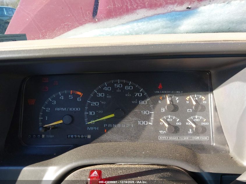 1996 Chevrolet Gmt-400 C1500 VIN: 1GCEC19R1TE231467 Lot: 43899561