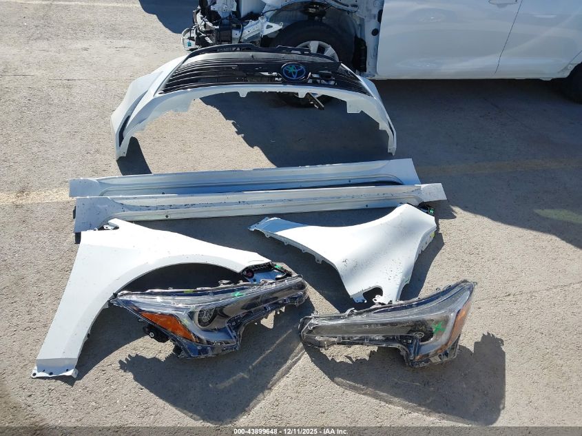 2026 Toyota Corolla Hybrid Le VIN: JTDBCMFE7T3111786 Lot: 43899648