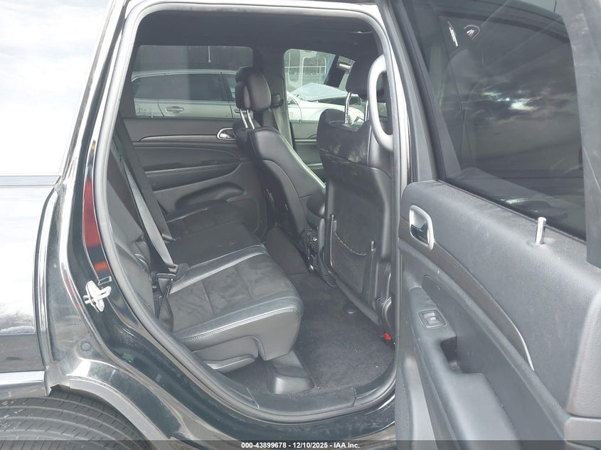 1C4RJFAG2JC469450 2018 JEEP GRAND CHEROKEE photo no. 8