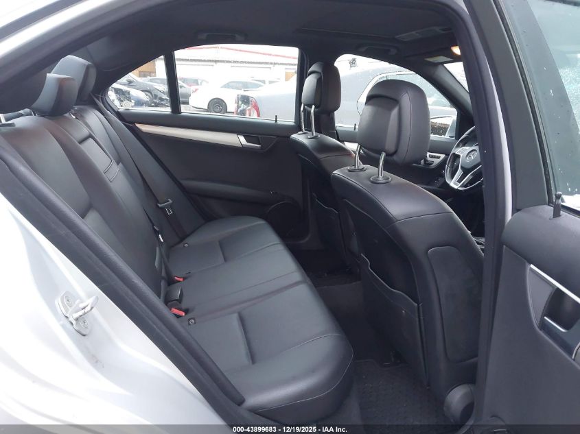 2014 Mercedes-Benz C 300 Sport 4Matic VIN: WDDGF8AB9EG158868 Lot: 43899683