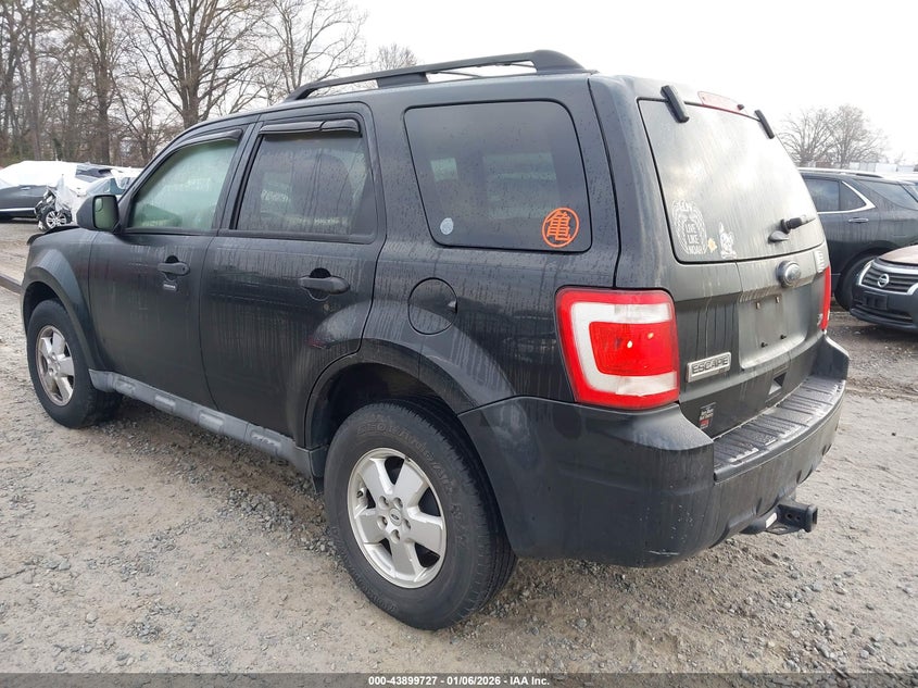 Vin: 1fmcu0dg2bkc02057, lot: 44395285, ford escape xlt 20113
