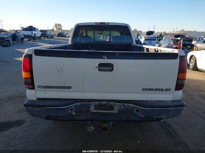1999 Chevrolet Silverado 2500 Ls VIN: 1GCGC29U4XE218415 Lot: 43899755