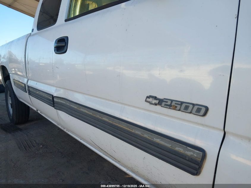 1999 Chevrolet Silverado 2500 Ls VIN: 1GCGC29U4XE218415 Lot: 43899755